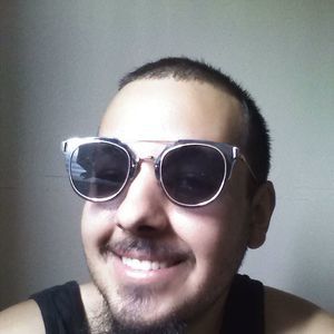 Meet your Posher, Aaron